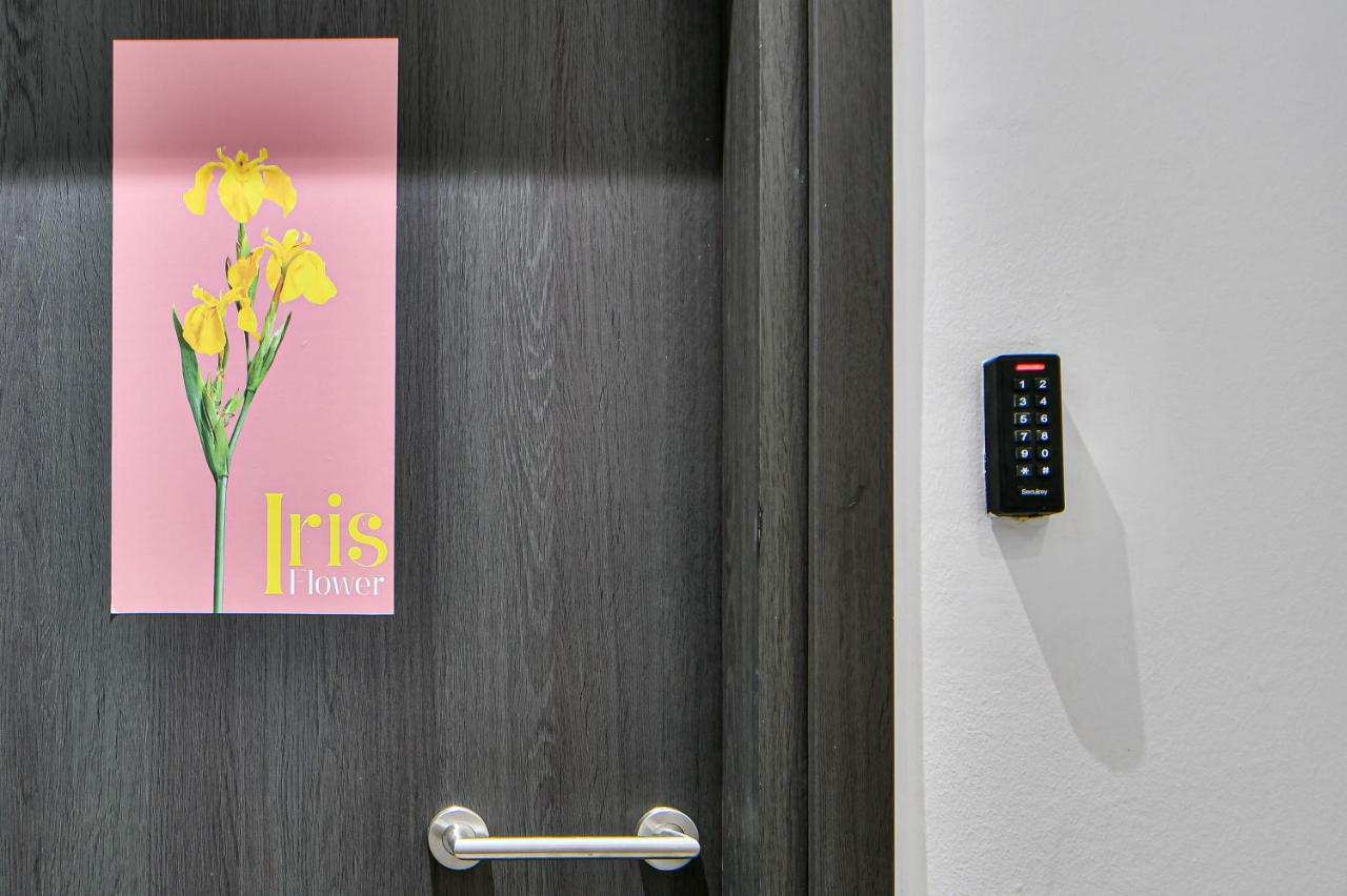 Flowers Of Athens, Boutique Aparthotel With 6-Apartments In Central Atény Exteriér fotografie